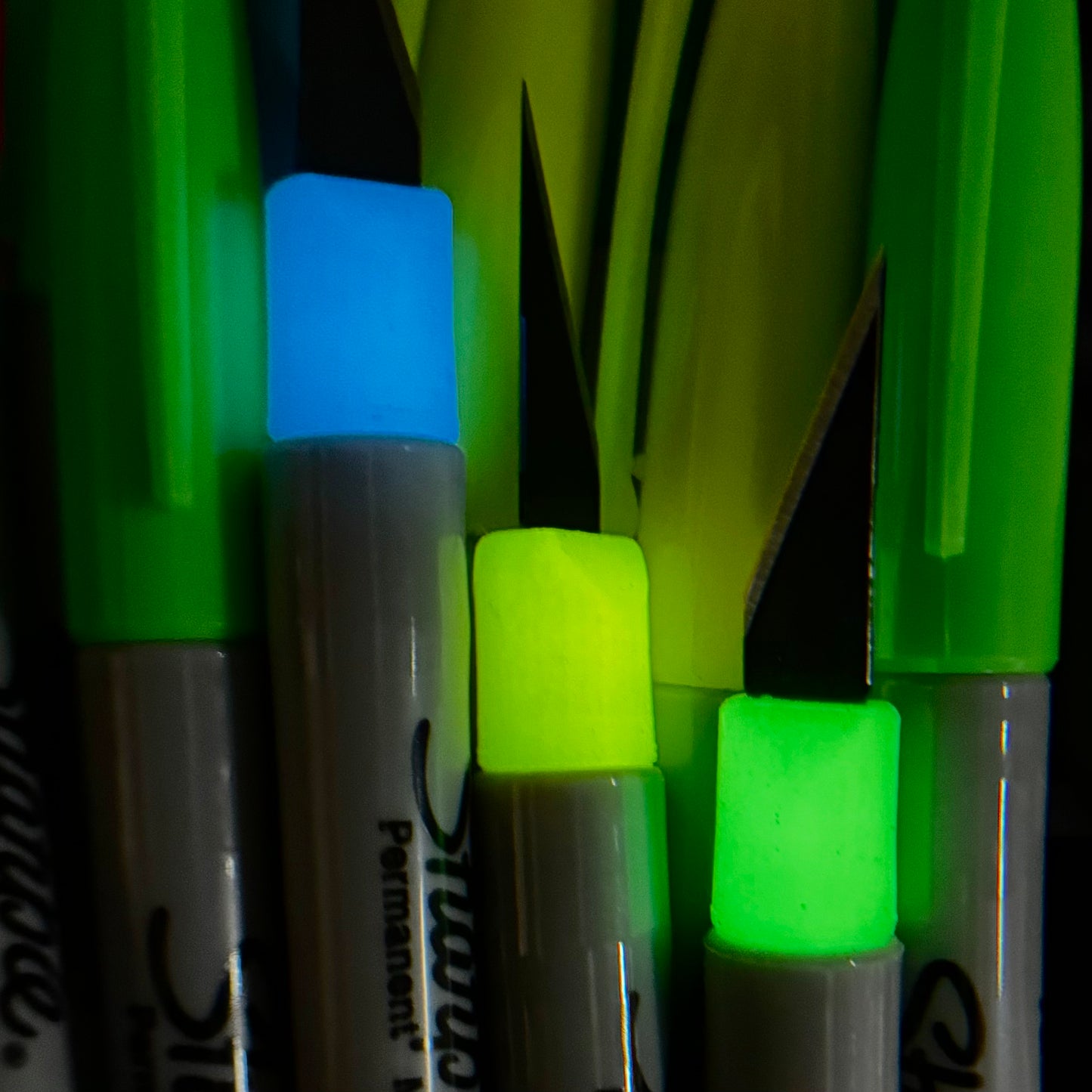 Street Surgeon NEON (GITD)